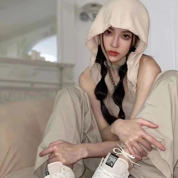 镇巴女子